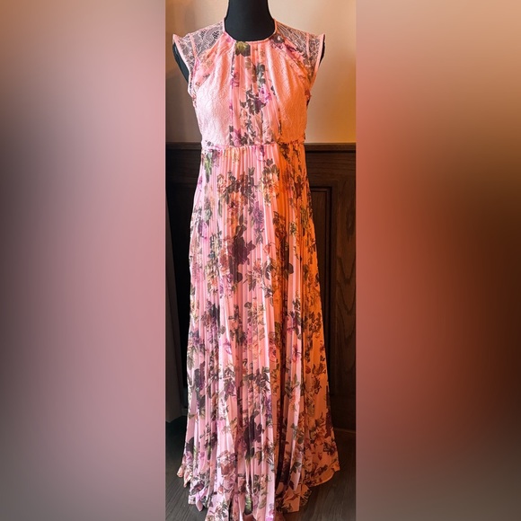 ASOS Maternity Dresses & Skirts - ASOS maternity pleated floral maxi dresss size 4